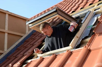 Pose de fenêtres de toit Velux à Bozel